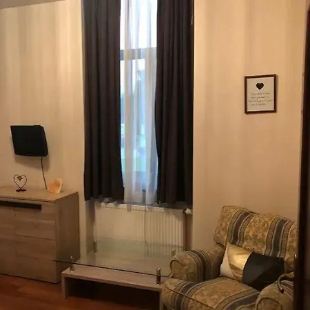 Dolce Vita**** * Taplanszentkereszt